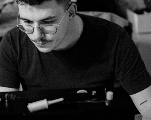 L’histoire, les débuts, les aventures de Touche C