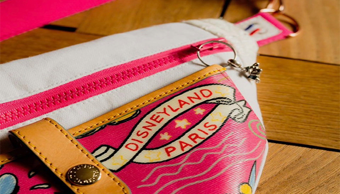 Banane Upcyclée avec une robe de mariée et un sac disney Cherbourg-en-Cotentin Touche C Normandie