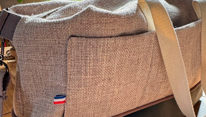 Sac Georges Cuir et tissu upcycling coton etiquette Française, Touche C Cotentin