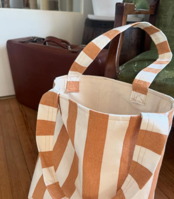 Tote bag posé en cotonnade et lin à rayure